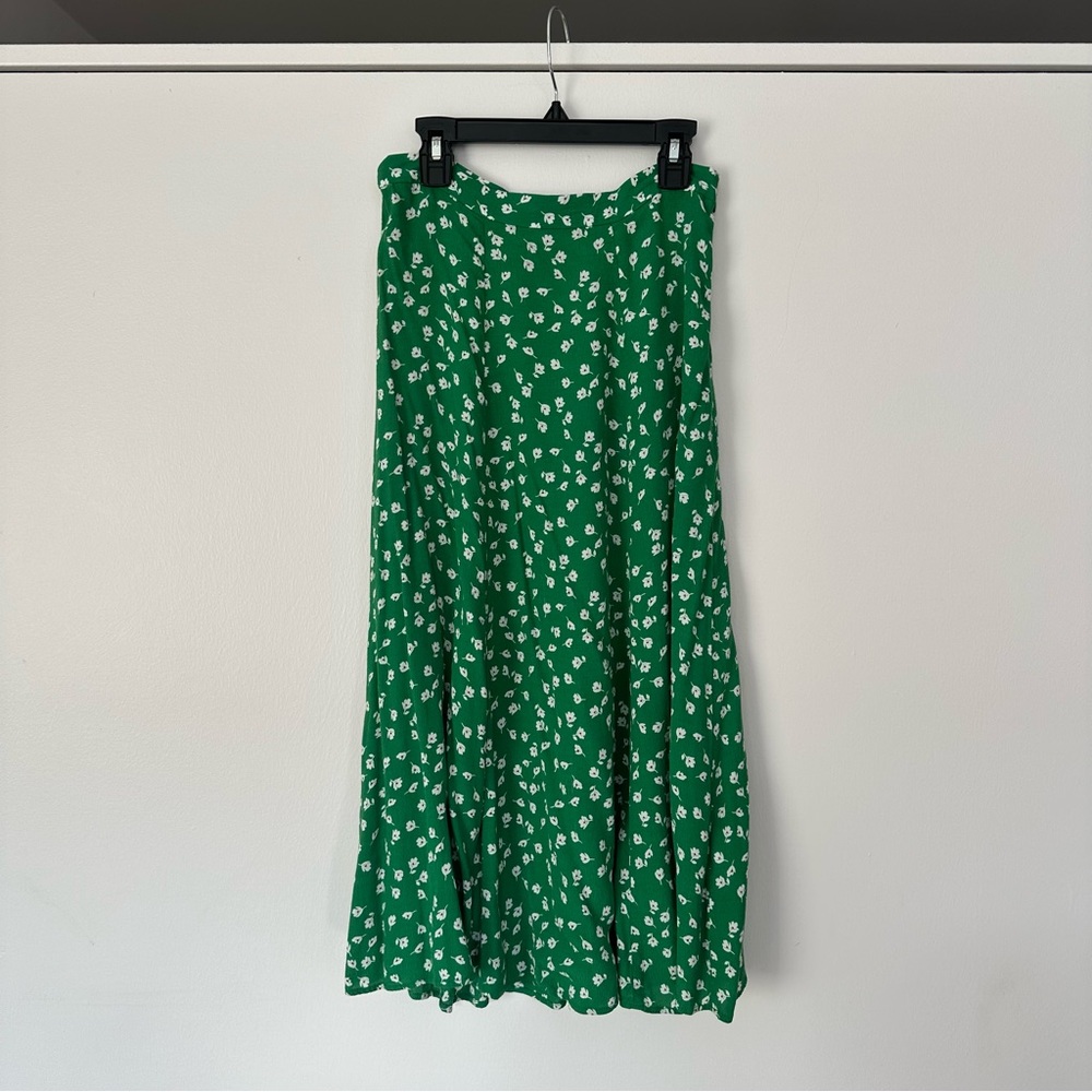 H&M Green Floral Midi Skirt